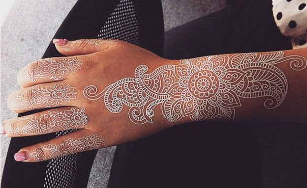 white-henna-tattoos-latest-trend_i